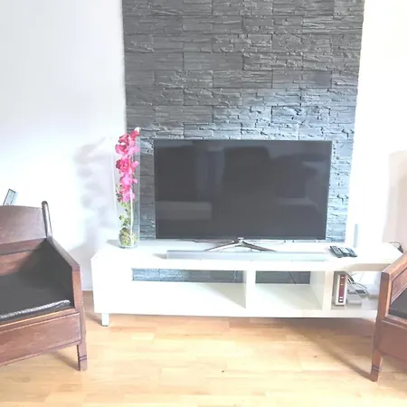 Moderne 3 Zi Apartamento