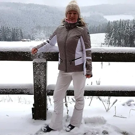 Moderne 3 Zi Appartamento Winterberg